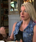 total_divas_s07e08_720p_web_x264-tbs_mkv_001853609.jpg