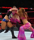 wwe_raw_2017_05_22_720p_hdtv_x264-kyr_mkv_006371857.jpg