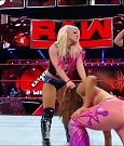 wwe_raw_2017_05_22_720p_hdtv_x264-kyr_mkv_006490097.jpg