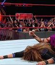 wwe_raw_2017_08_14_720p_hdtv_x264-kyr_mkv_001822953.jpg