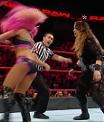 wwe_raw_2017_09_18_720p_hdtv_x264-kyr_mkv_000886112.jpg