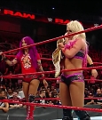 wwe_raw_2017_09_18_720p_hdtv_x264-kyr_mkv_001108532.jpg