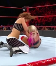 wwe_raw_2017_10_30_720p_hdtv_x264-kyr_mkv_007111047.jpg