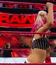 wwe_raw_2017_10_30_720p_hdtv_x264-kyr_mkv_007133631.jpg