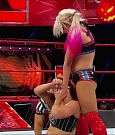 wwe_raw_2017_10_30_720p_hdtv_x264-kyr_mkv_007194317.jpg