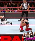 wwe_raw_2017_10_30_720p_hdtv_x264-kyr_mkv_007240478.jpg