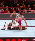 wwe_raw_2017_10_30_720p_hdtv_x264-kyr_mkv_007246573.jpg