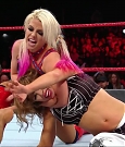 wwe_raw_2017_10_30_720p_hdtv_x264-kyr_mkv_007290417.jpg