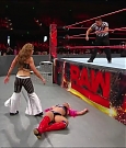 wwe_raw_2017_10_30_720p_hdtv_x264-kyr_mkv_007494784.jpg