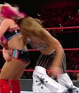 wwe_raw_2017_10_30_720p_hdtv_x264-kyr_mkv_007549327.jpg