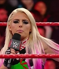 wwe_raw_2017_12_25_720p_hdtv_x264-kyr_mkv_007640313.jpg