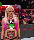 wwe_raw_2017_12_25_720p_hdtv_x264-kyr_mkv_007778125.jpg