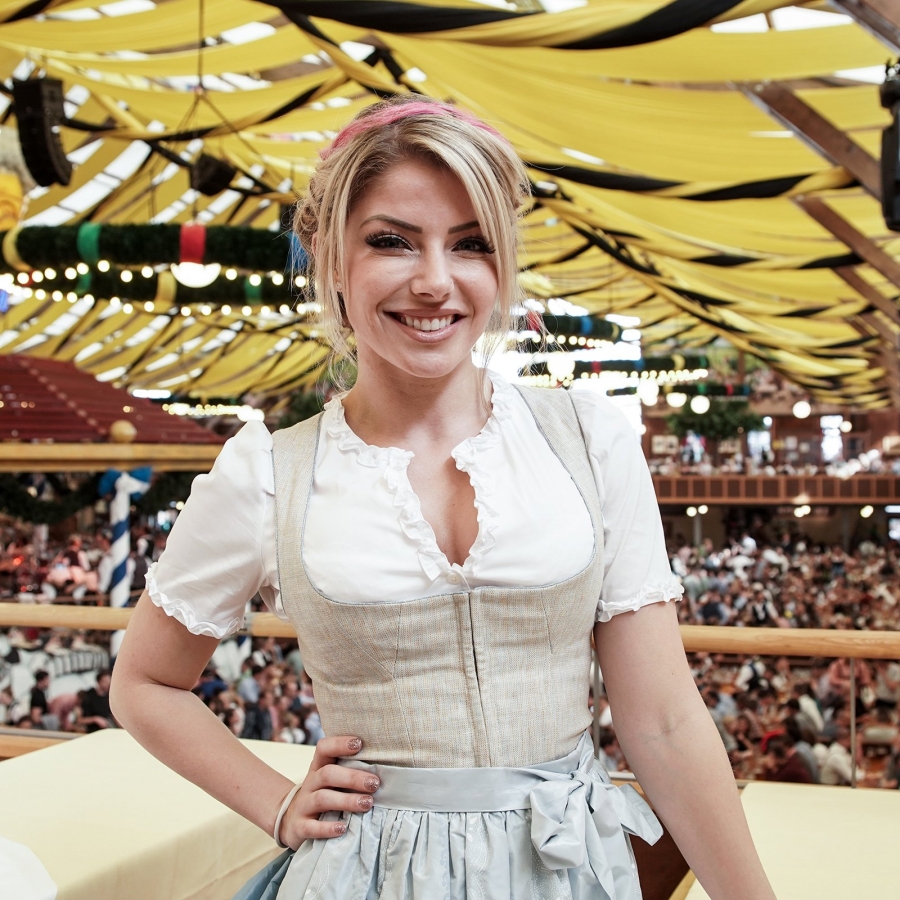 013_wwe_promo_muenchen_oktoberfest_054_janice_mersiovsky--8eb3dda1626f74b82a9aa5407d4b14ca.jpg