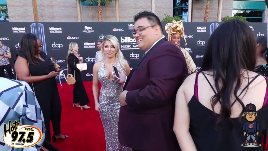 2019_Billboard_Awards_HeavyWeight_talks_wWWEs_Alexa_Bliss_076.jpeg