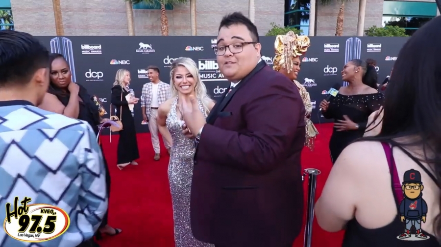 2019_Billboard_Awards_HeavyWeight_talks_wWWEs_Alexa_Bliss_095.jpeg