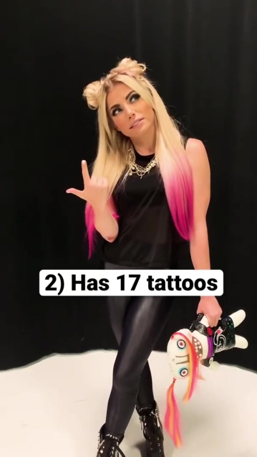 5_Facts_about_Alexa_Bliss__Short_22.jpg