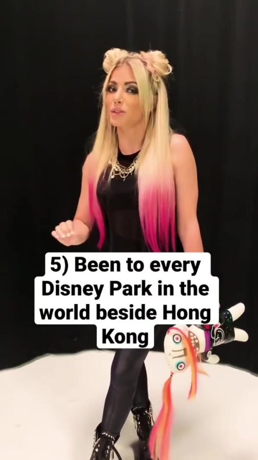 5_Facts_about_Alexa_Bliss__Short_49.jpg