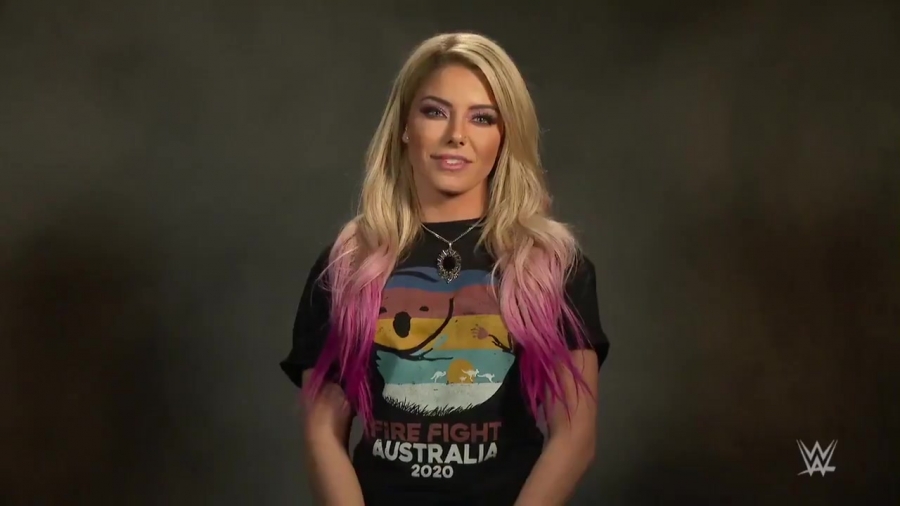 AlexaBliss_WWE-1228718315931099136-20200215_103049-vid1_03.jpg