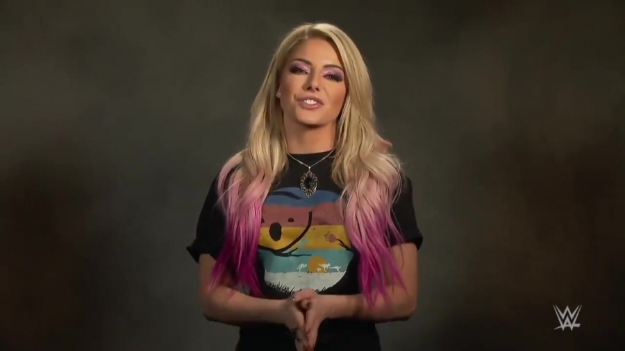 AlexaBliss_WWE-1228718315931099136-20200215_103049-vid1_08.jpg