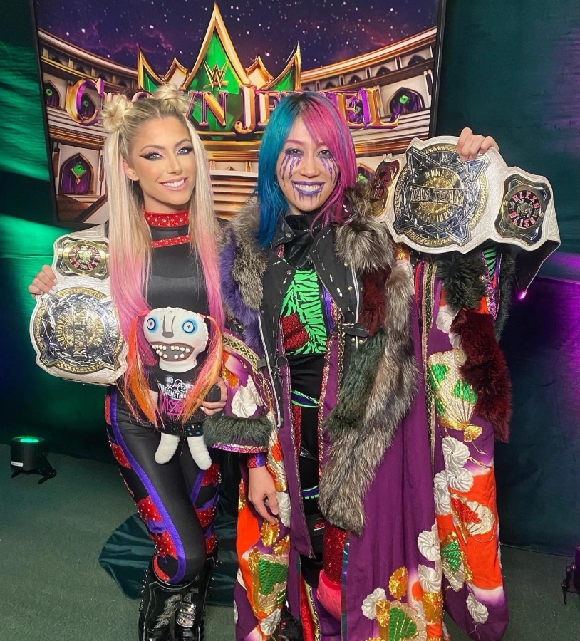 AlexaBliss_WWE-1589191948753305603-20221106_034420-img1.jpg