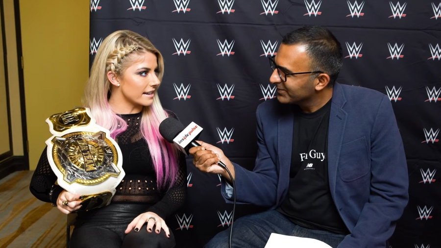 Alexa_Bliss_Interview_-_Summerslam_2019_035.jpeg