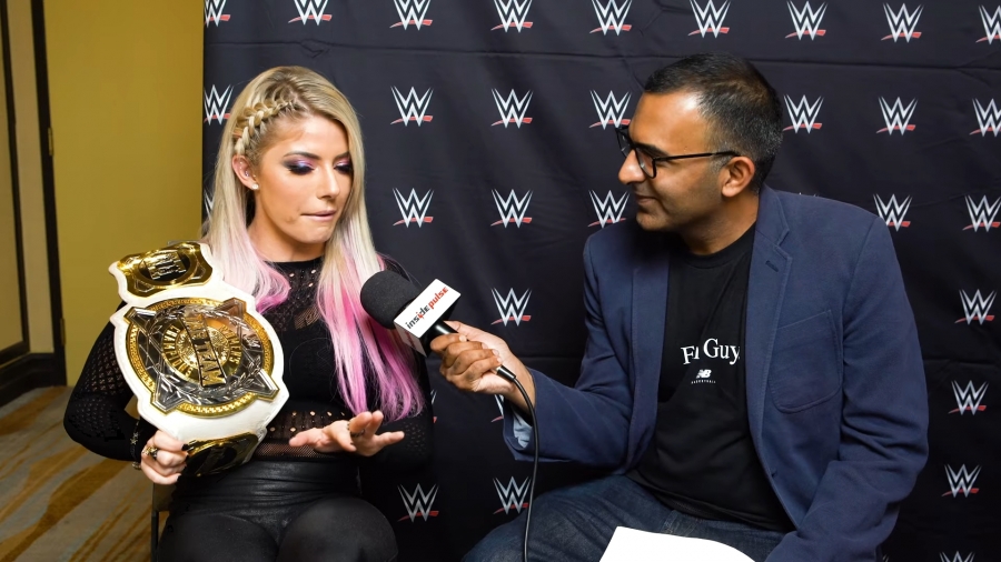 Alexa_Bliss_Interview_-_Summerslam_2019_038.jpeg