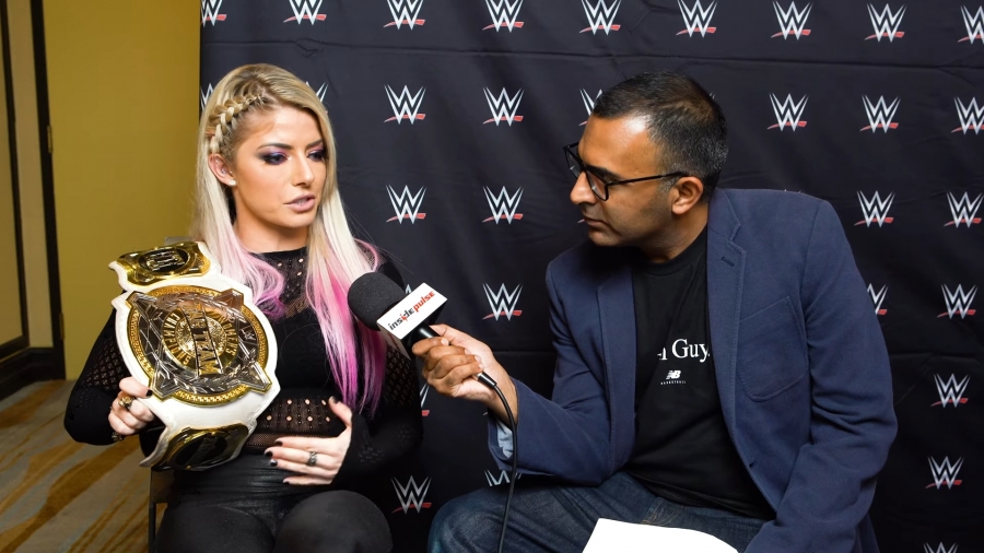 Alexa_Bliss_Interview_-_Summerslam_2019_066.jpeg