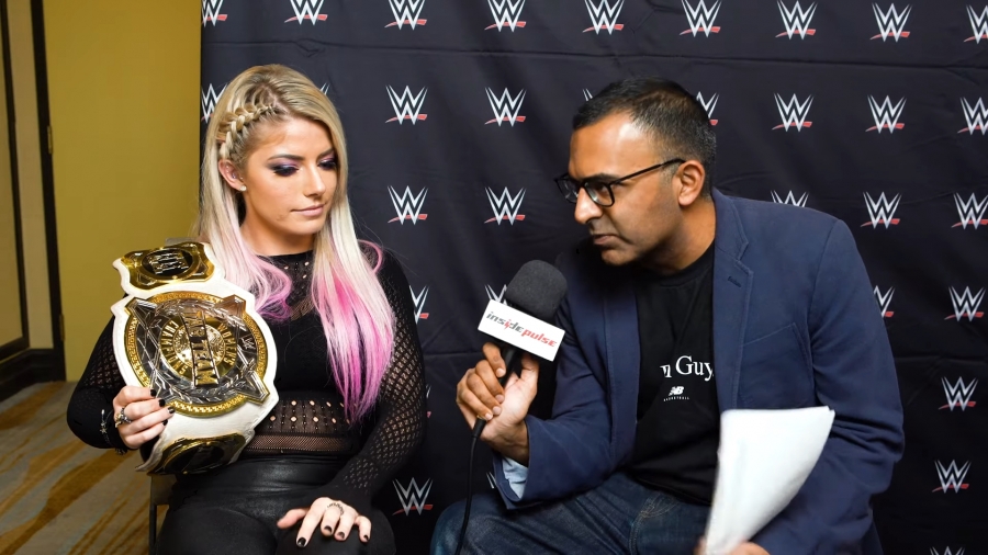 Alexa_Bliss_Interview_-_Summerslam_2019_075.jpeg