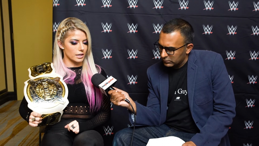 Alexa_Bliss_Interview_-_Summerslam_2019_083.jpeg