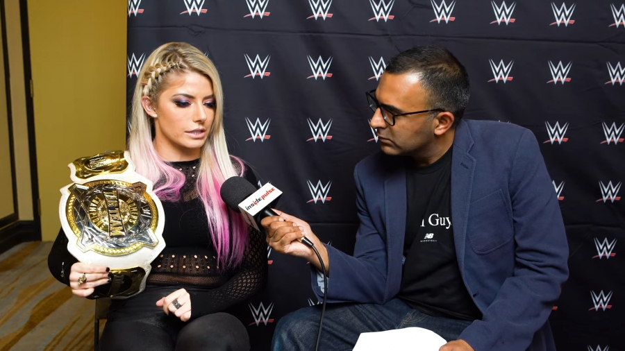 Alexa_Bliss_Interview_-_Summerslam_2019_084.jpeg