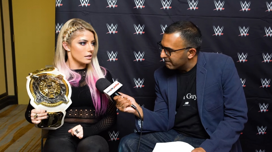 Alexa_Bliss_Interview_-_Summerslam_2019_085.jpeg