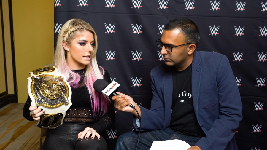 Alexa_Bliss_Interview_-_Summerslam_2019_088.jpeg