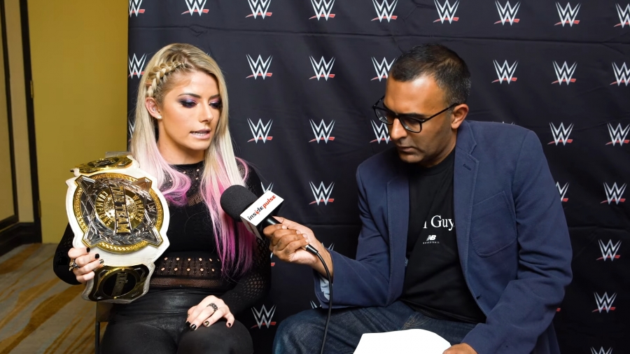 Alexa_Bliss_Interview_-_Summerslam_2019_089.jpeg