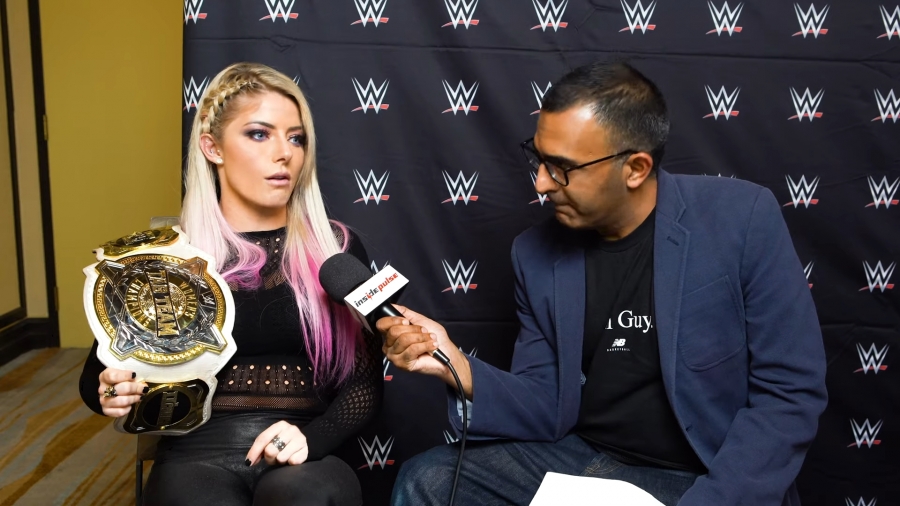 Alexa_Bliss_Interview_-_Summerslam_2019_097.jpeg