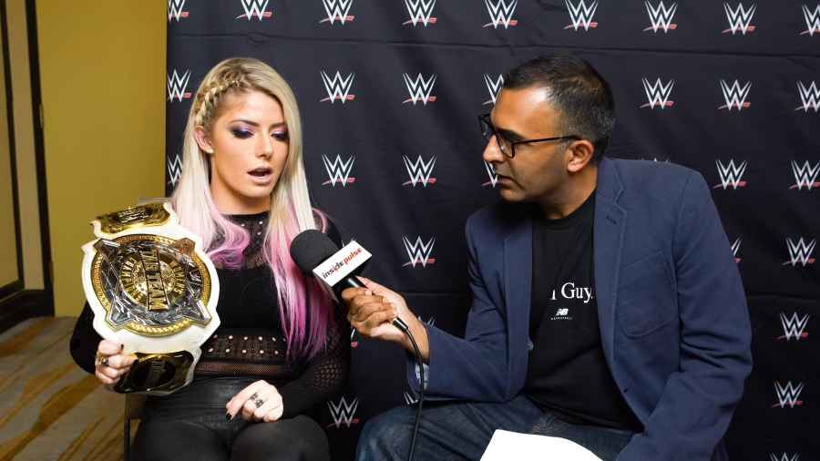 Alexa_Bliss_Interview_-_Summerslam_2019_098.jpeg