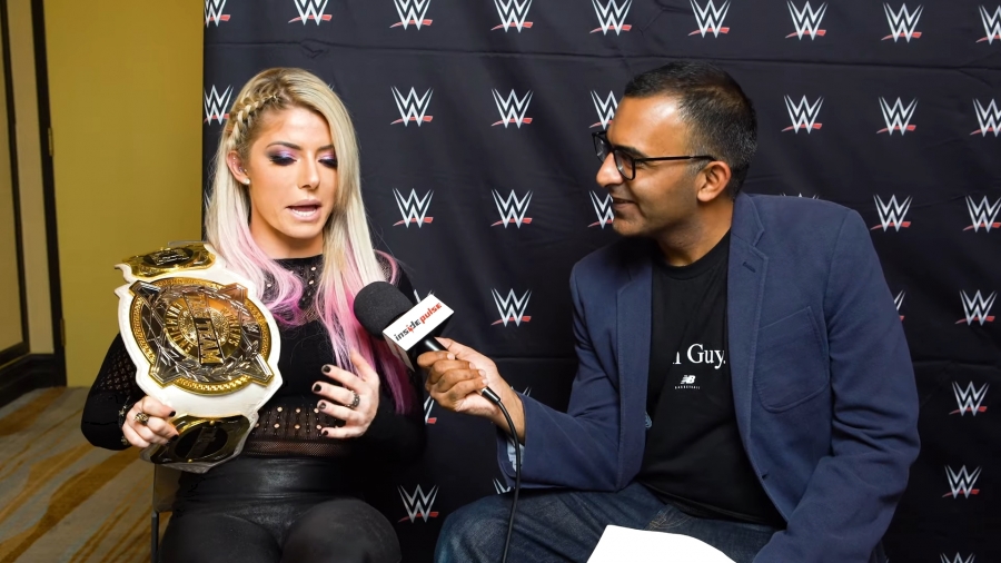 Alexa_Bliss_Interview_-_Summerslam_2019_111.jpeg