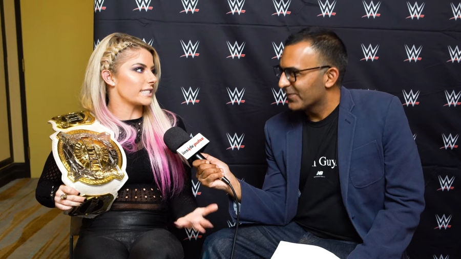 Alexa_Bliss_Interview_-_Summerslam_2019_112.jpeg