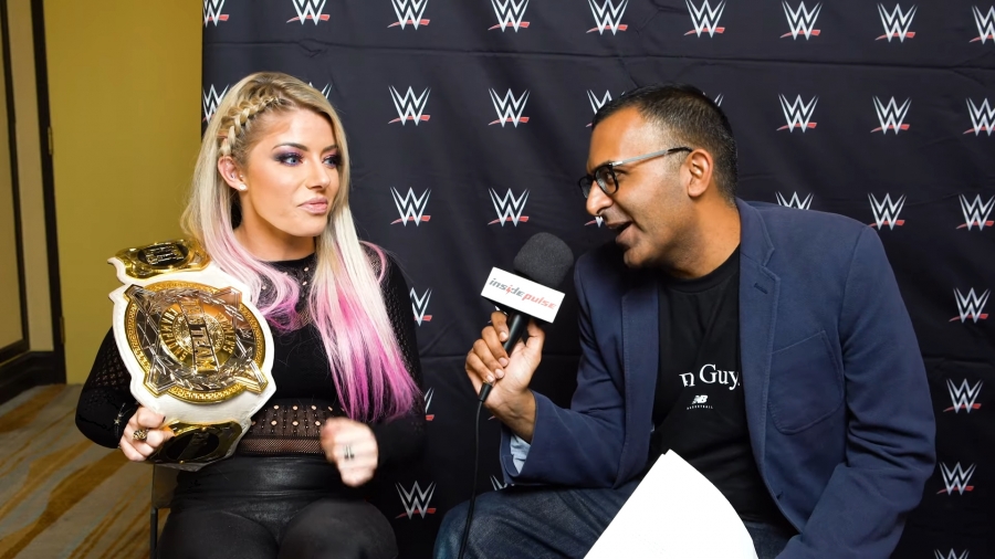 Alexa_Bliss_Interview_-_Summerslam_2019_116.jpeg