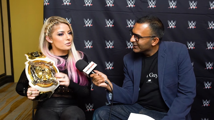 Alexa_Bliss_Interview_-_Summerslam_2019_133.jpeg