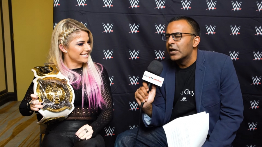 Alexa_Bliss_Interview_-_Summerslam_2019_157.jpeg