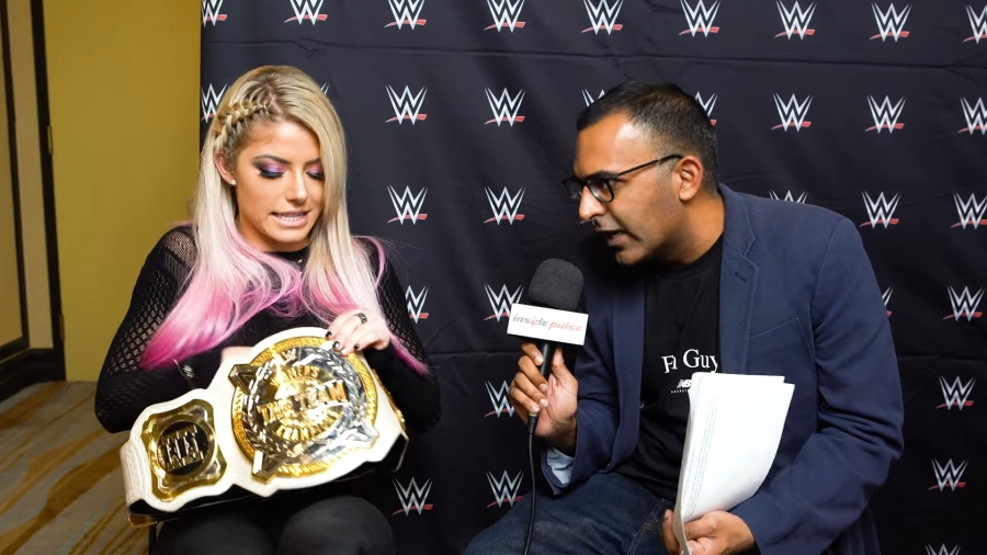 Alexa_Bliss_Interview_-_Summerslam_2019_187.jpeg