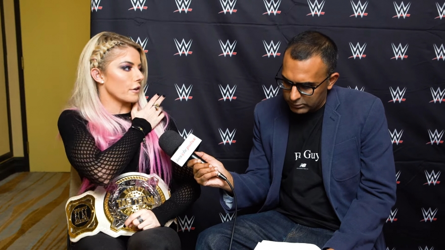 Alexa_Bliss_Interview_-_Summerslam_2019_195.jpeg