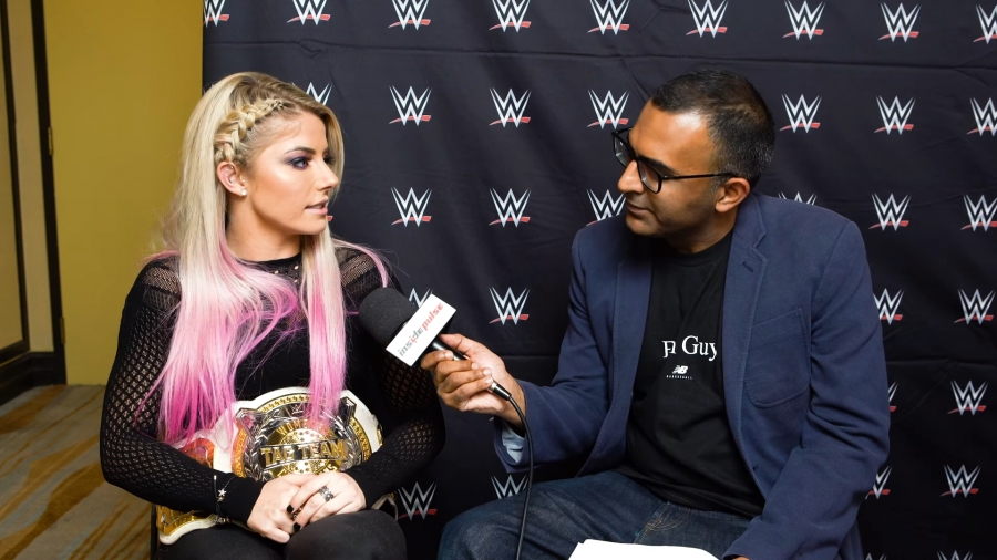 Alexa_Bliss_Interview_-_Summerslam_2019_200.jpeg