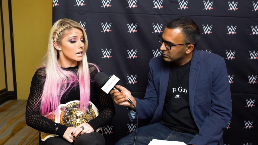 Alexa_Bliss_Interview_-_Summerslam_2019_210.jpeg