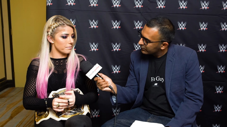 Alexa_Bliss_Interview_-_Summerslam_2019_232.jpeg