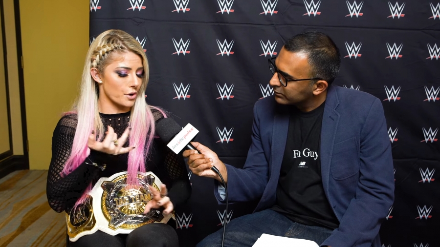 Alexa_Bliss_Interview_-_Summerslam_2019_234.jpeg