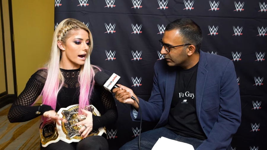 Alexa_Bliss_Interview_-_Summerslam_2019_241.jpeg