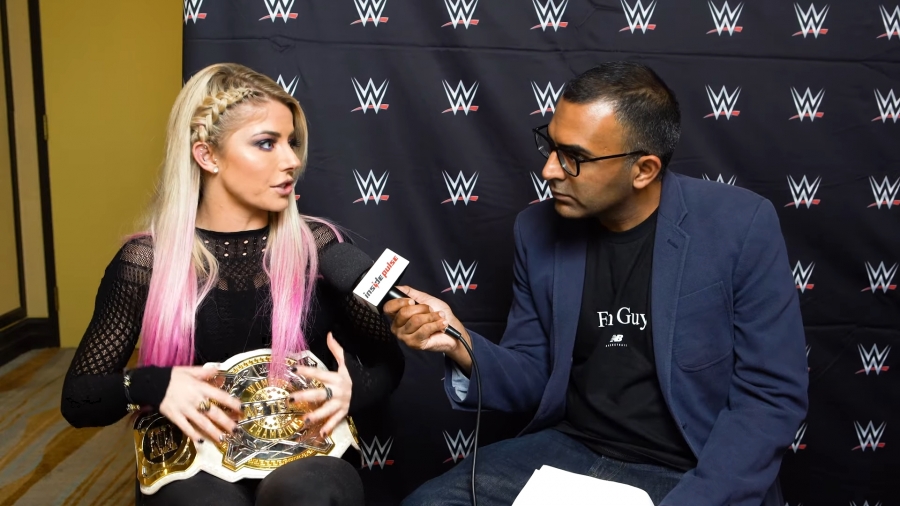 Alexa_Bliss_Interview_-_Summerslam_2019_253.jpeg