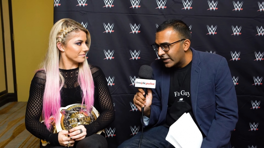 Alexa_Bliss_Interview_-_Summerslam_2019_265.jpeg