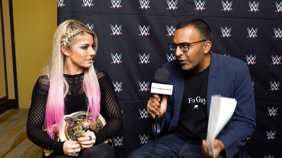 Alexa_Bliss_Interview_-_Summerslam_2019_269.jpeg